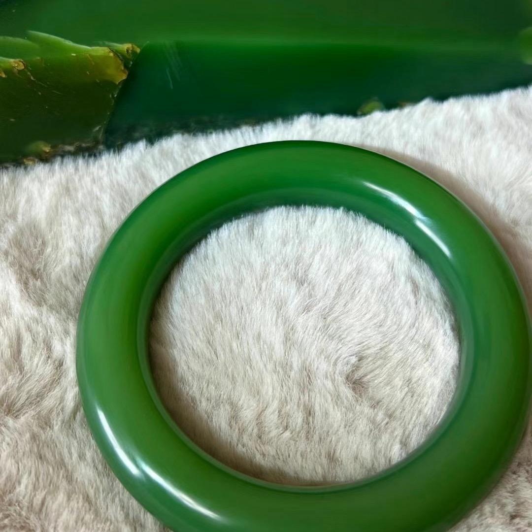 穆总且末至尊美玉