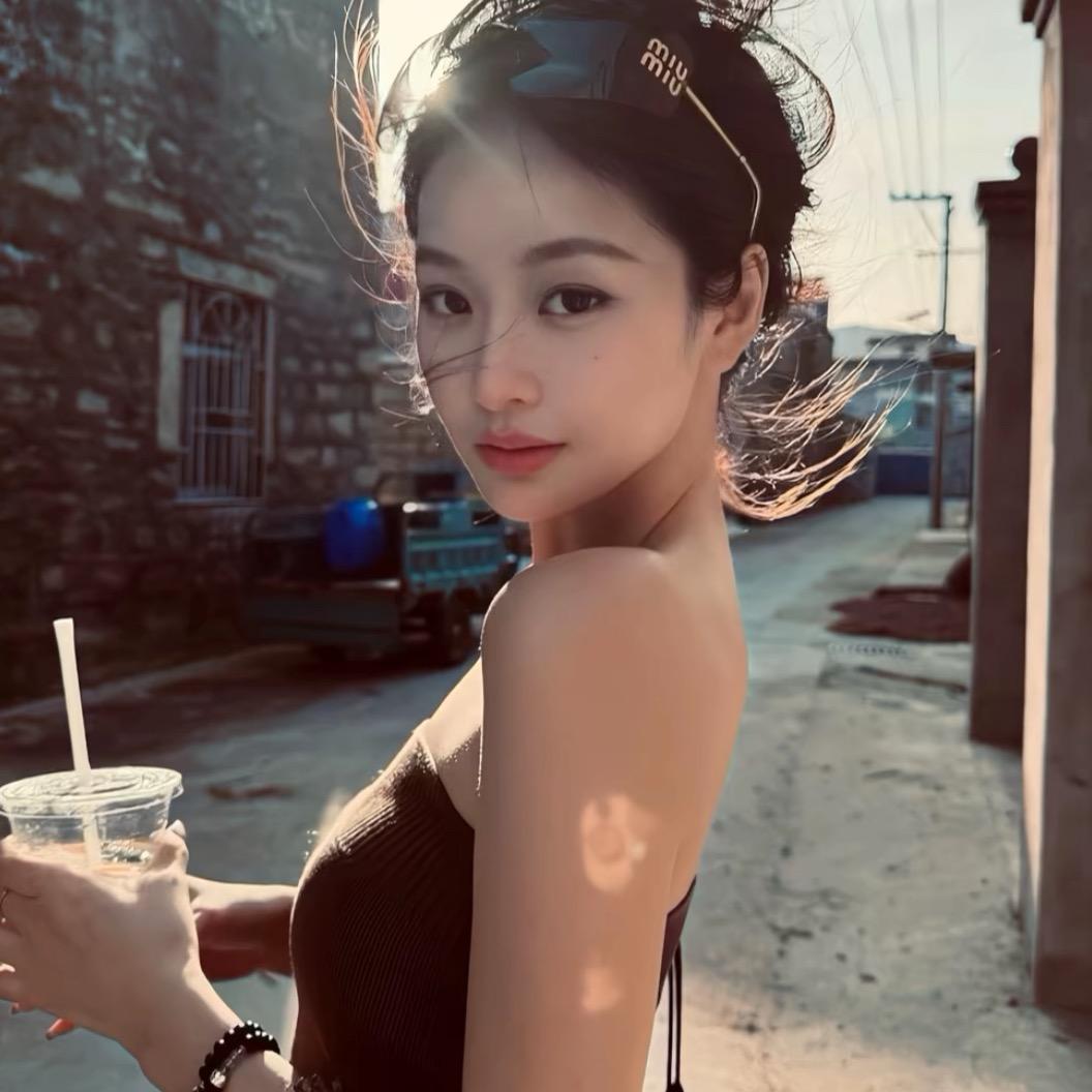贝小小..