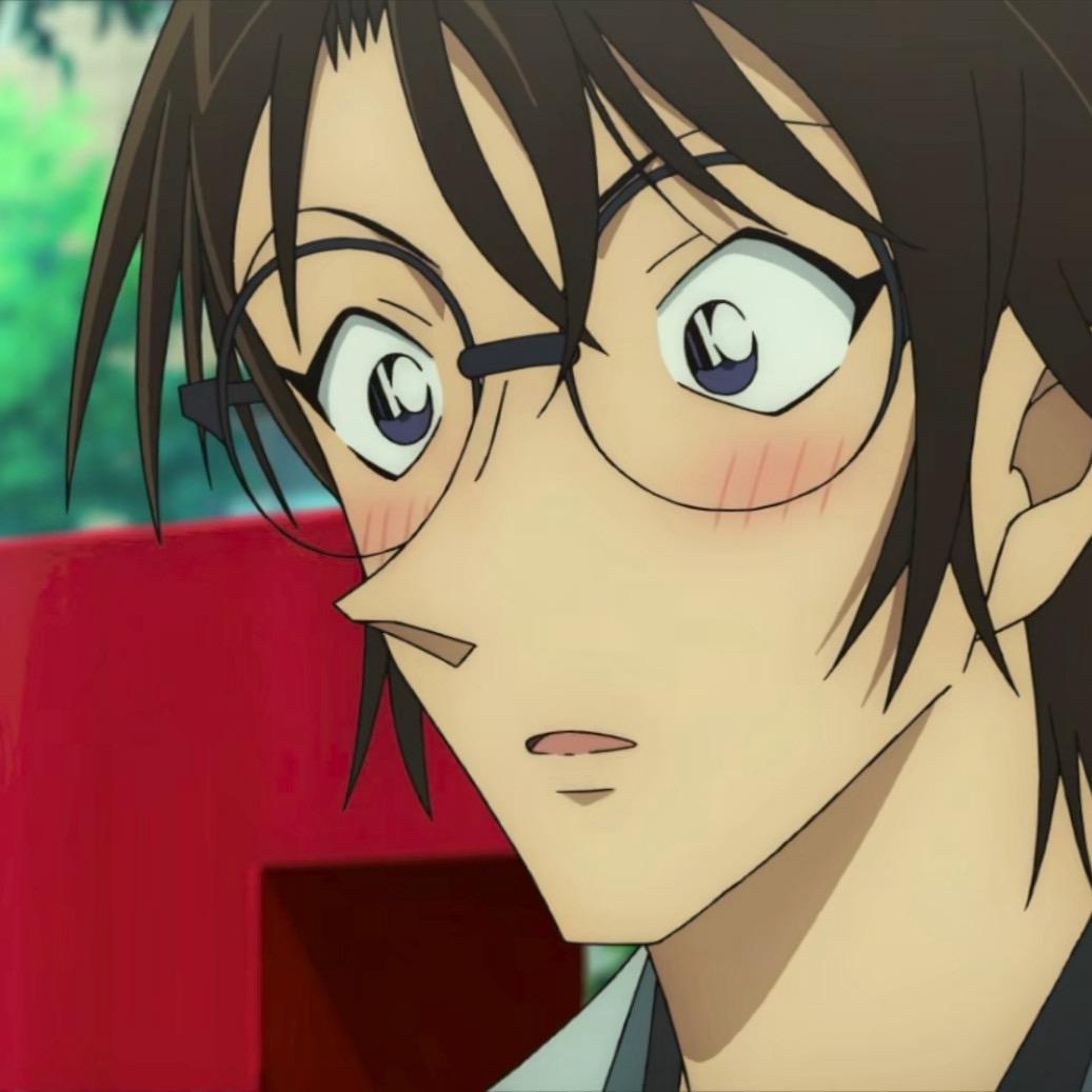 臀部翘的可以把一天的课翘完🌚🌚