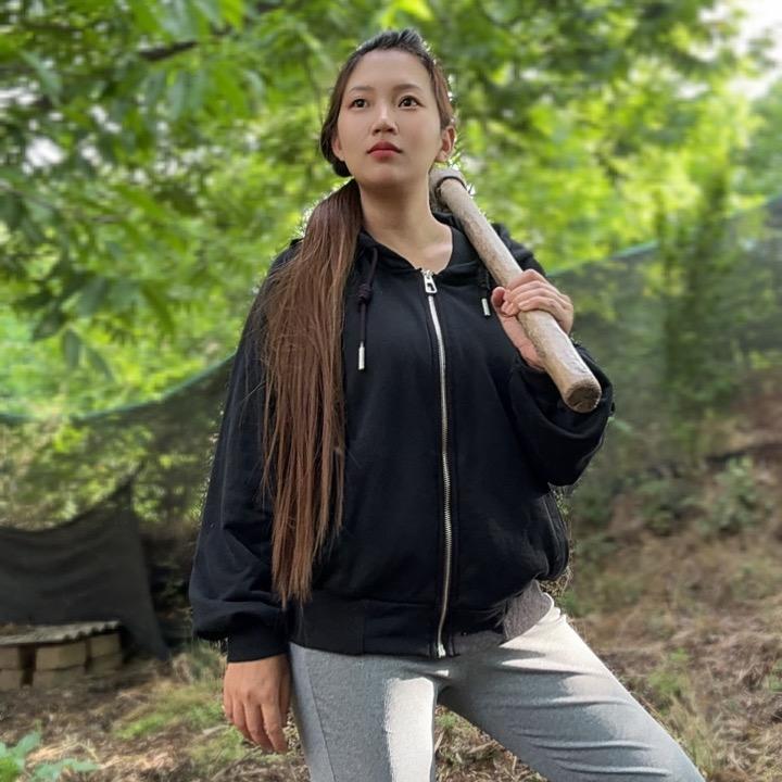 云南老黑妹