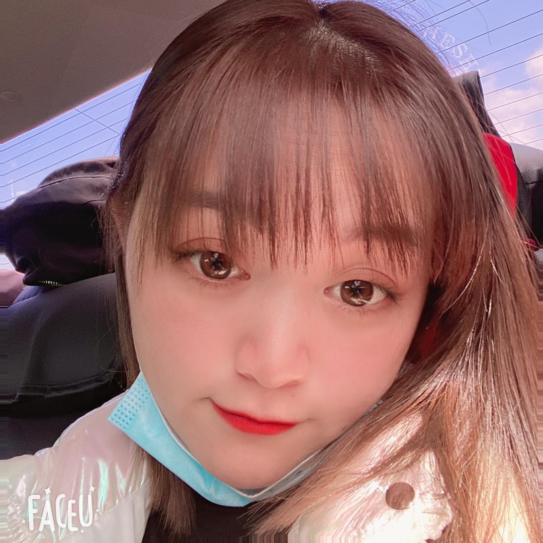 洋妞妞