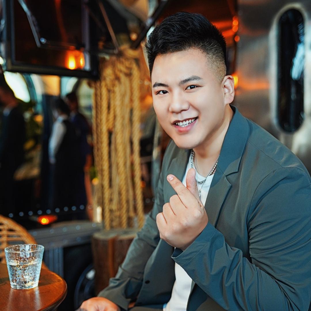 王墨🐬《星光大道》