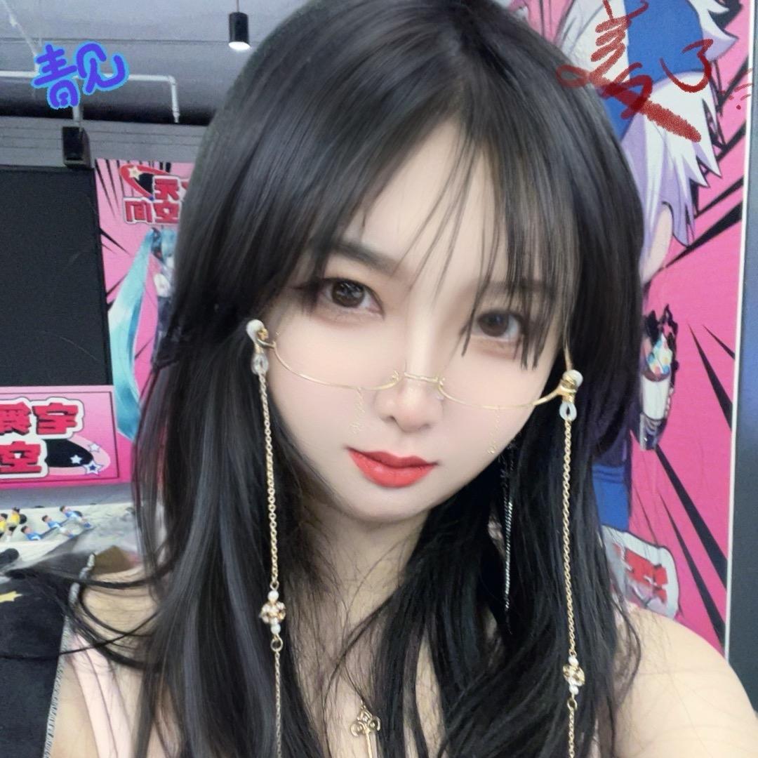 是依依呀