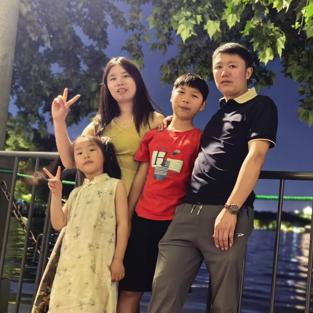 豆福小馒头的瑞虎8pro