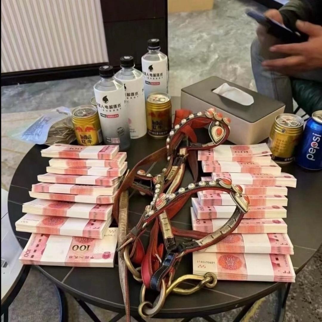 ࿐ ཐིག་ལེ💦🏇🏻