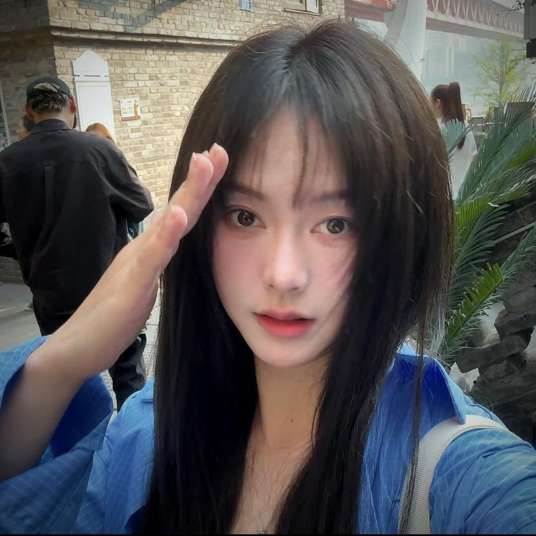 𝑴.小叶同学🍃