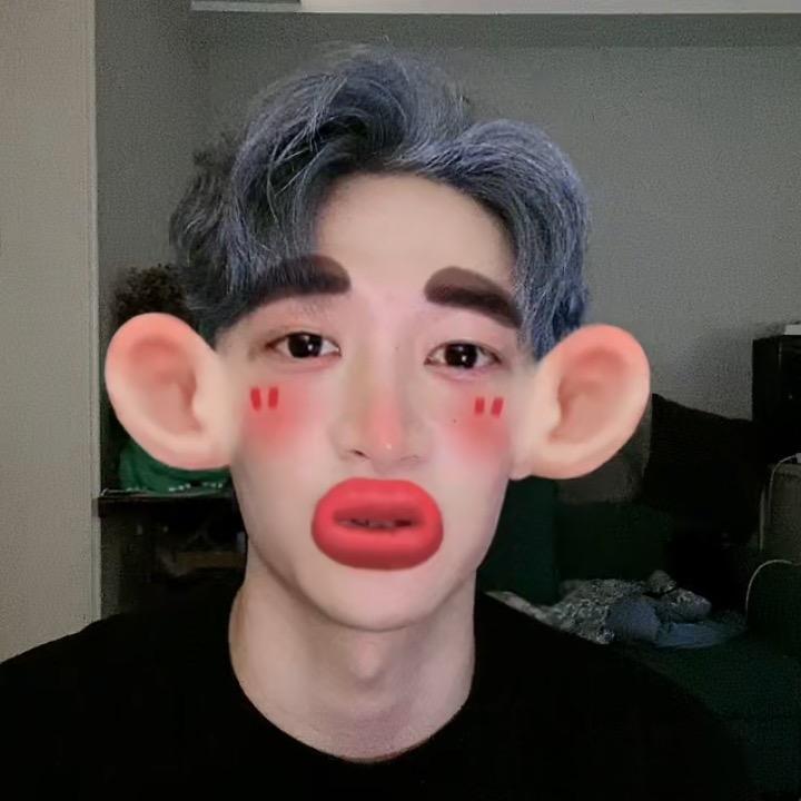 查理哥哥_Ch@rlie (-.-)