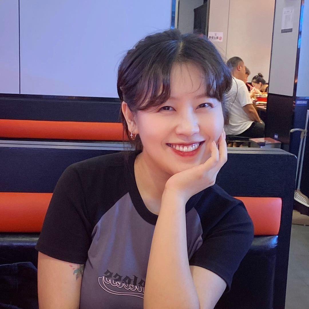 爱吃早点的特特