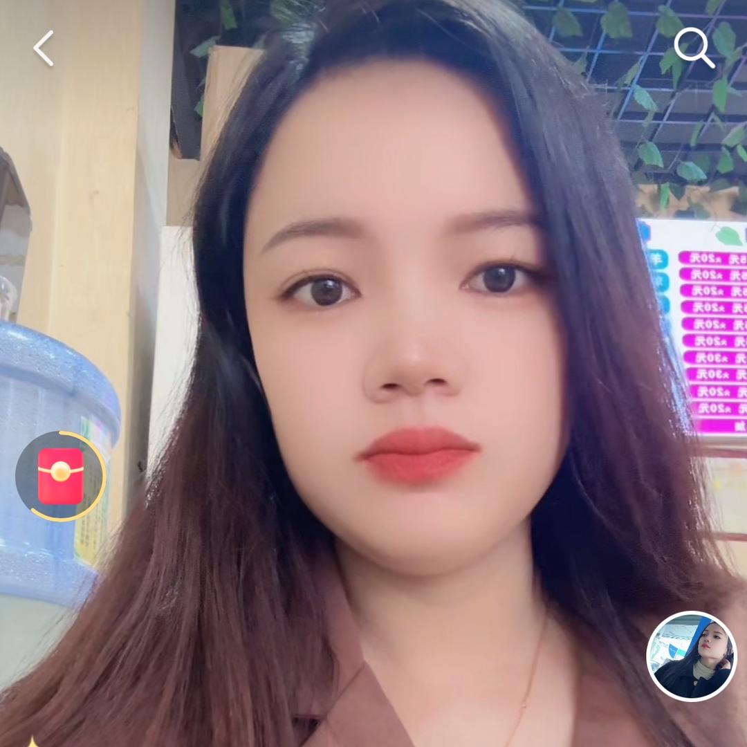 小美独来独往