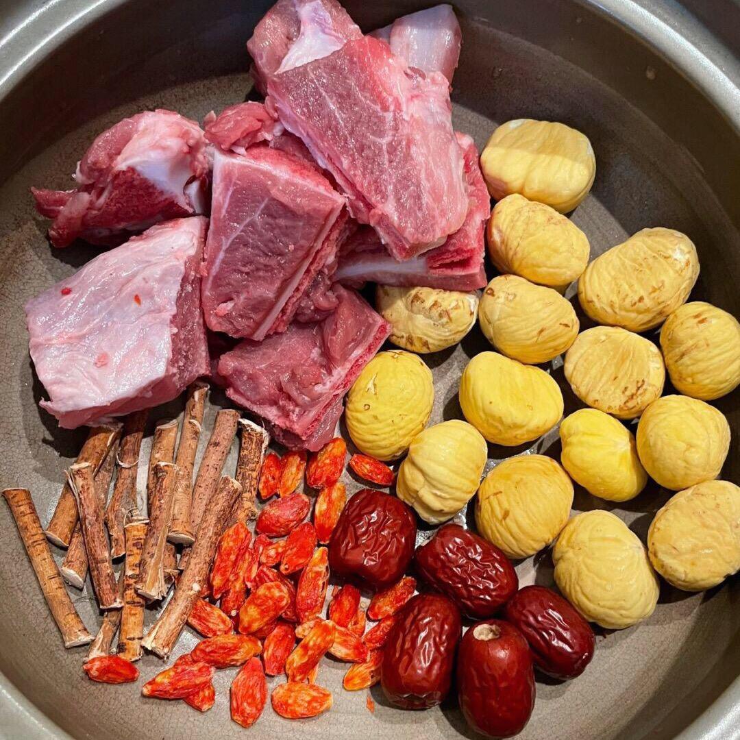 板栗炖排骨