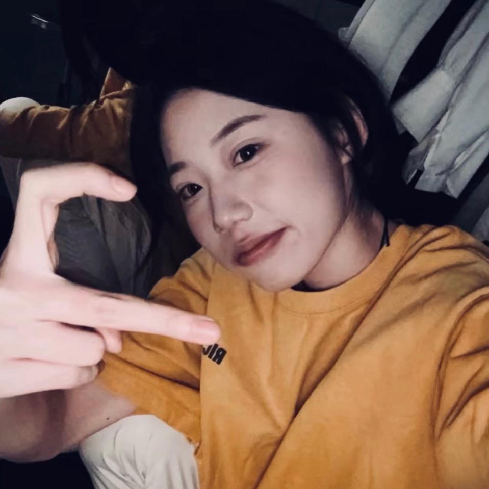 🤚🏿