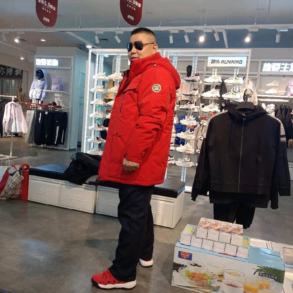 榴莲哥爱唱歌