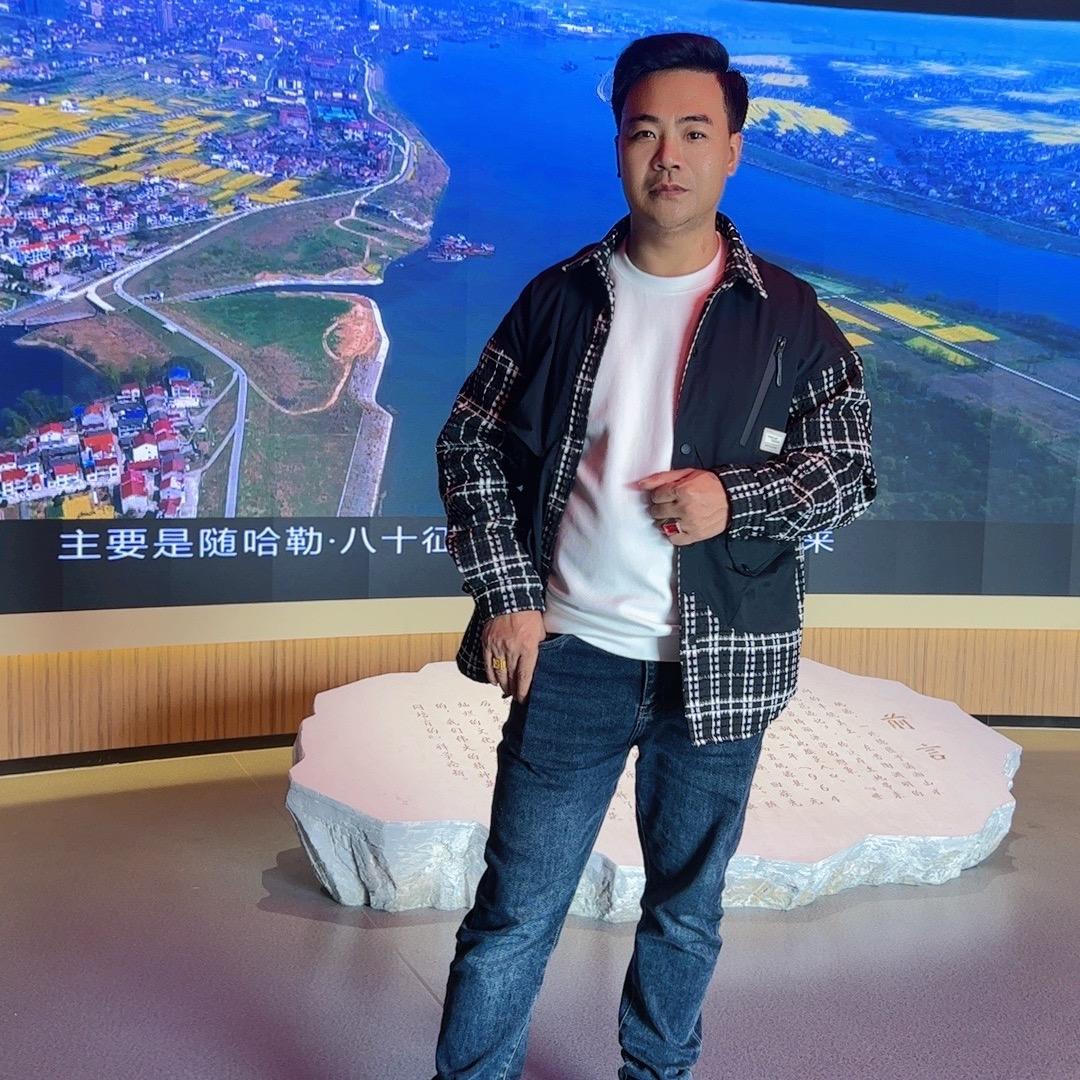 飞 歌