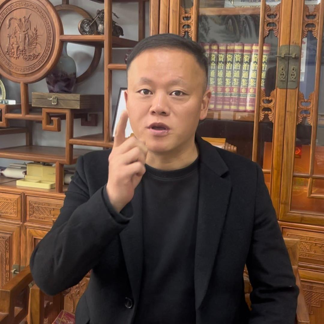 低调的老魏(不回私信)