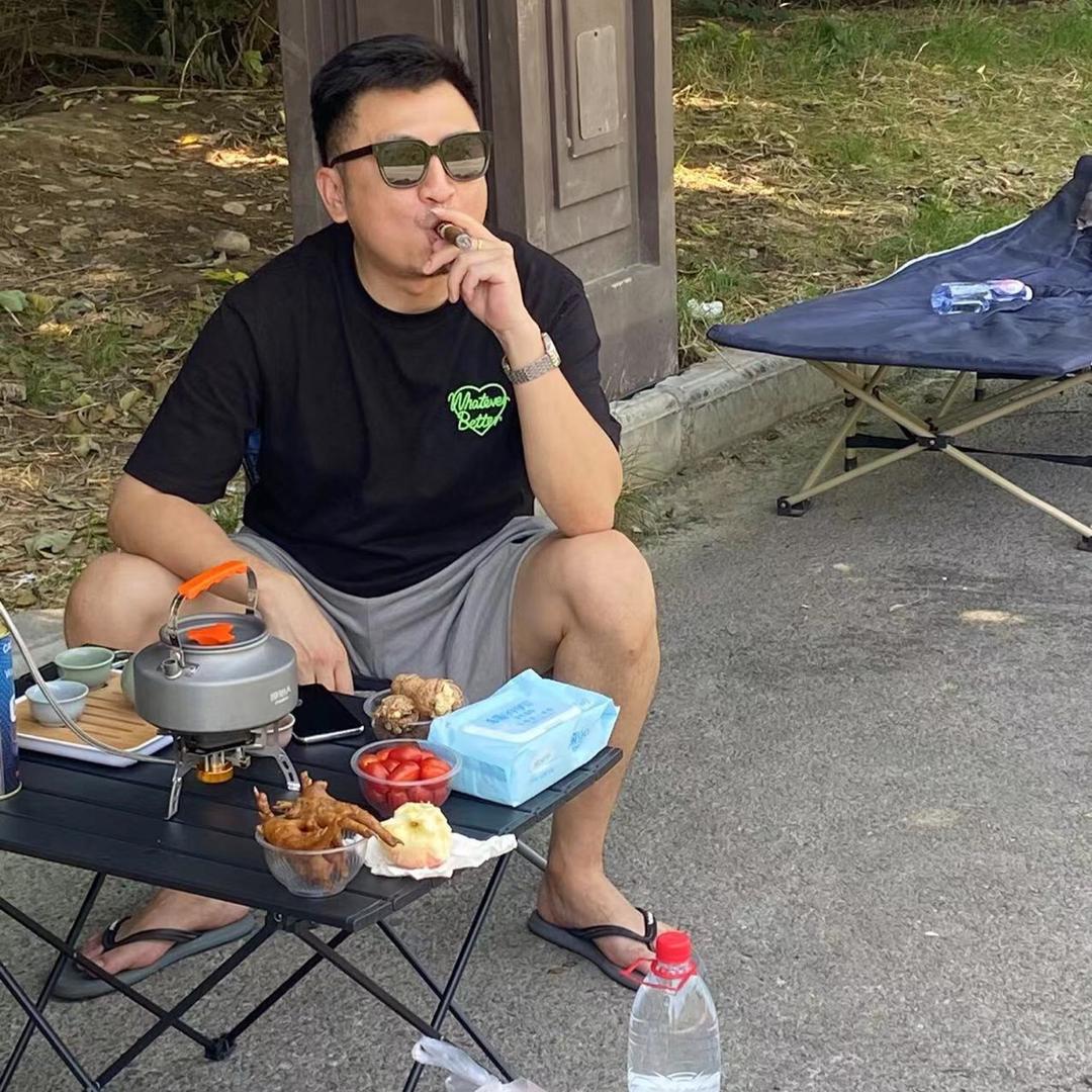 一个很man的小骚包