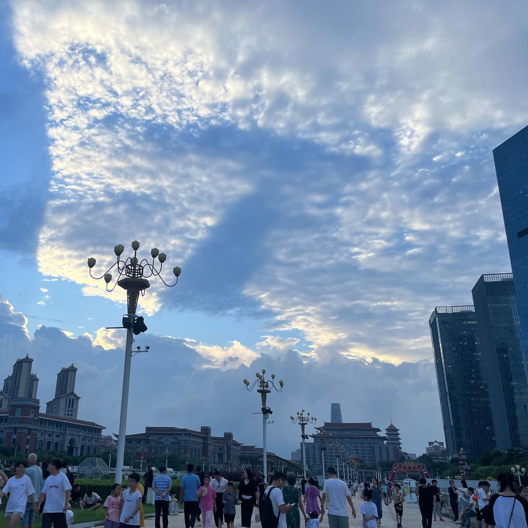 你好👋  小柒❀