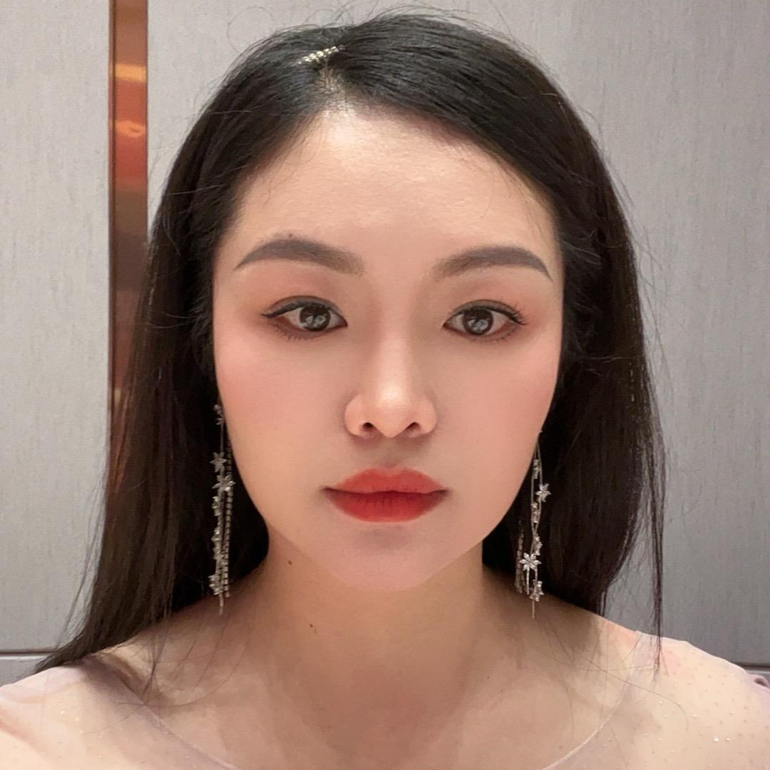 艾菲