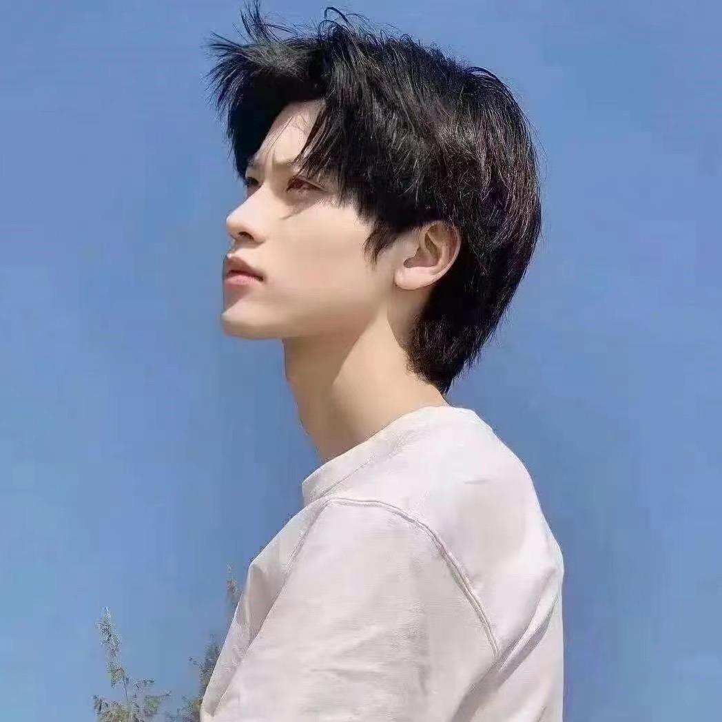 袖里藏星辰吖❤