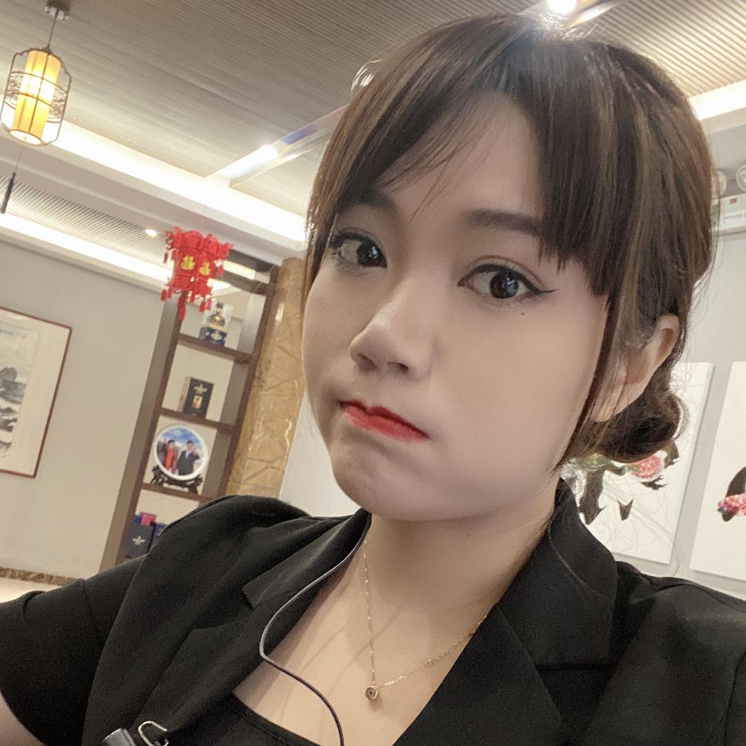 李丽琼