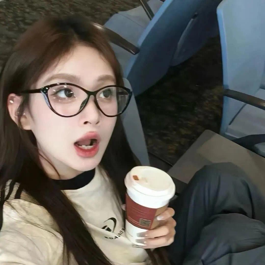 李iu