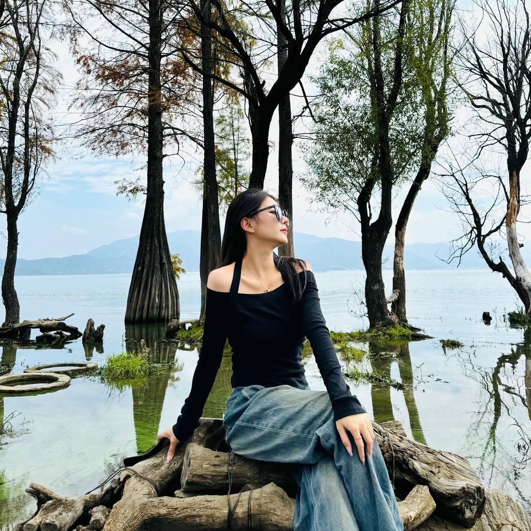 迷人的韦优秀😘