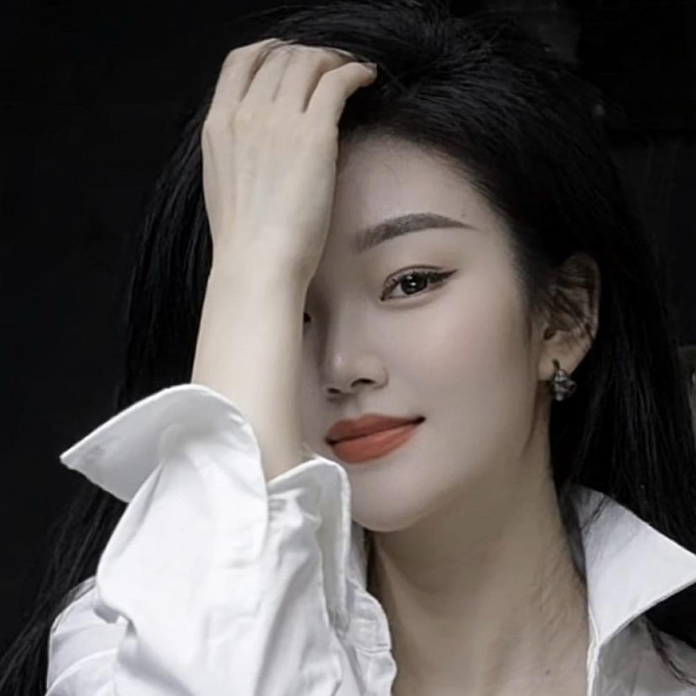 四小姐