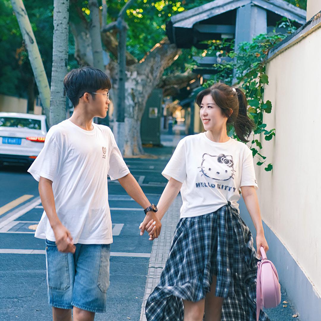 👧🏻高高👧🏻