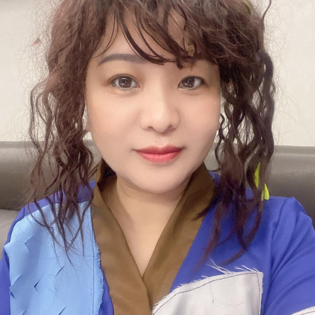 魏丽珍♪（欢迎来橱窗）