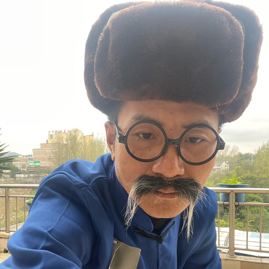 余墨星辰 - 329团队招搭档