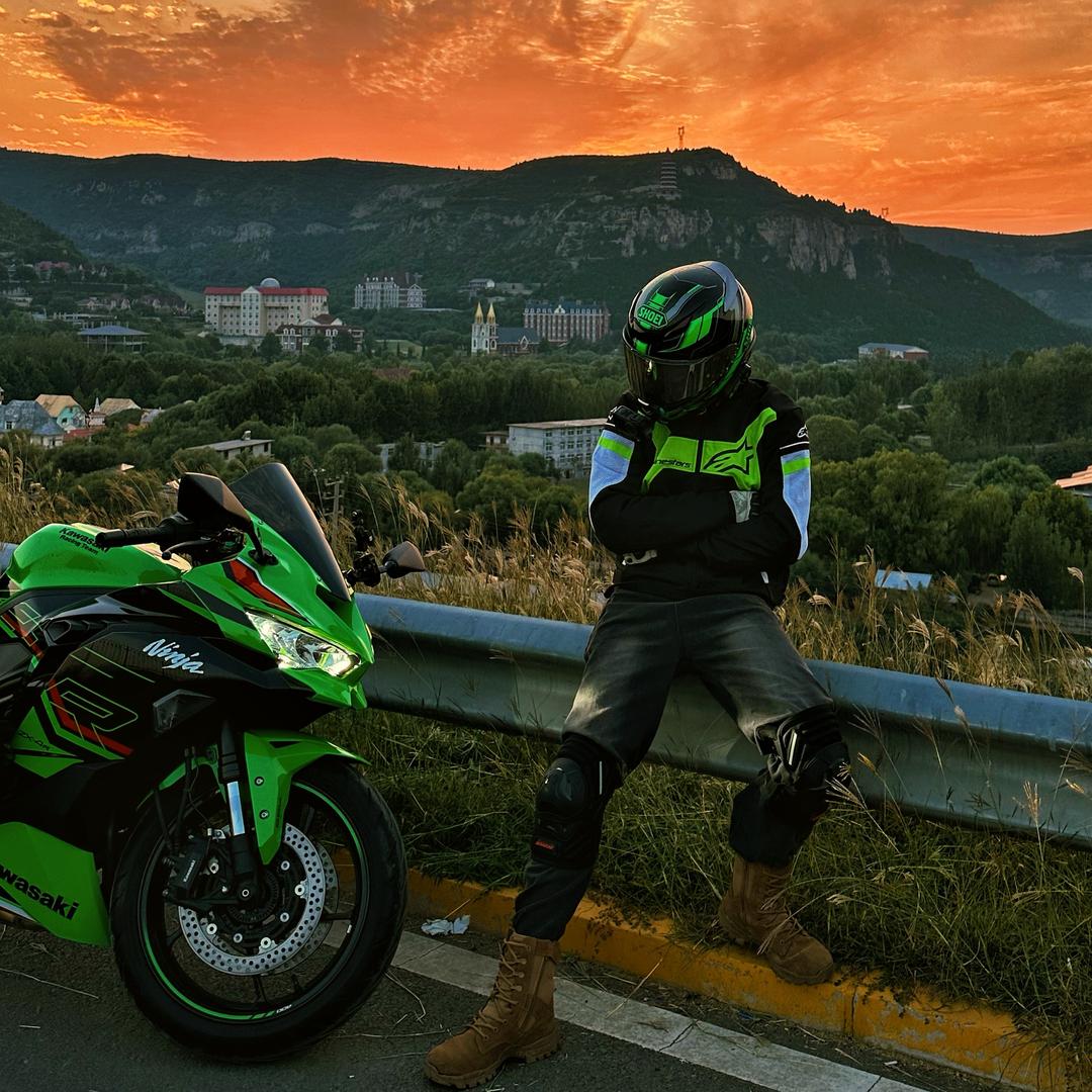 江鱼🏍️