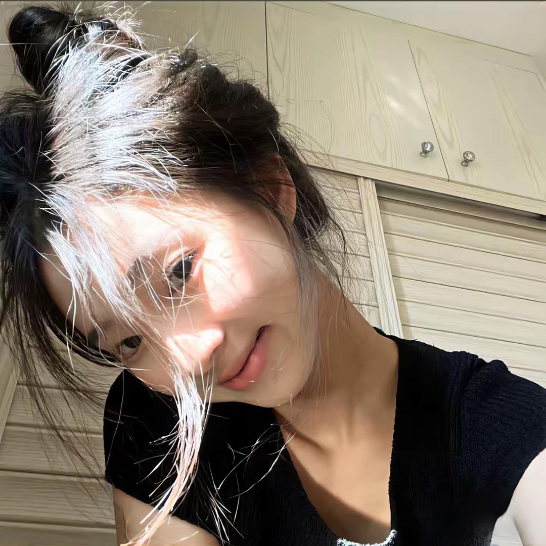 @悦.