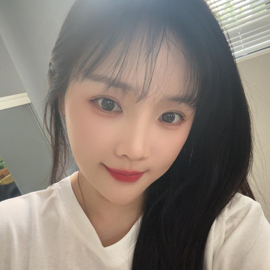 小小的曼美美商