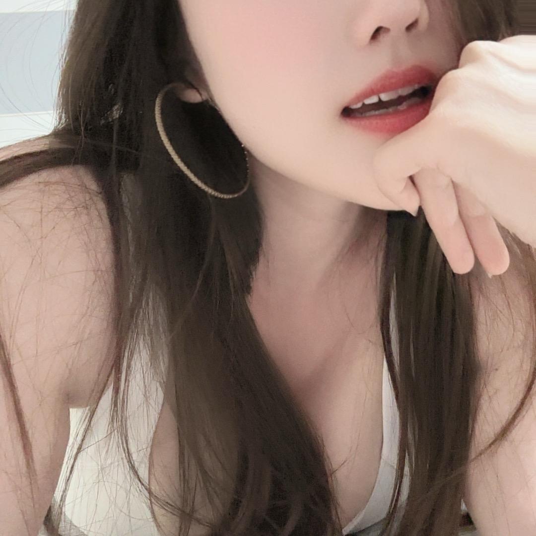 阳哈哈