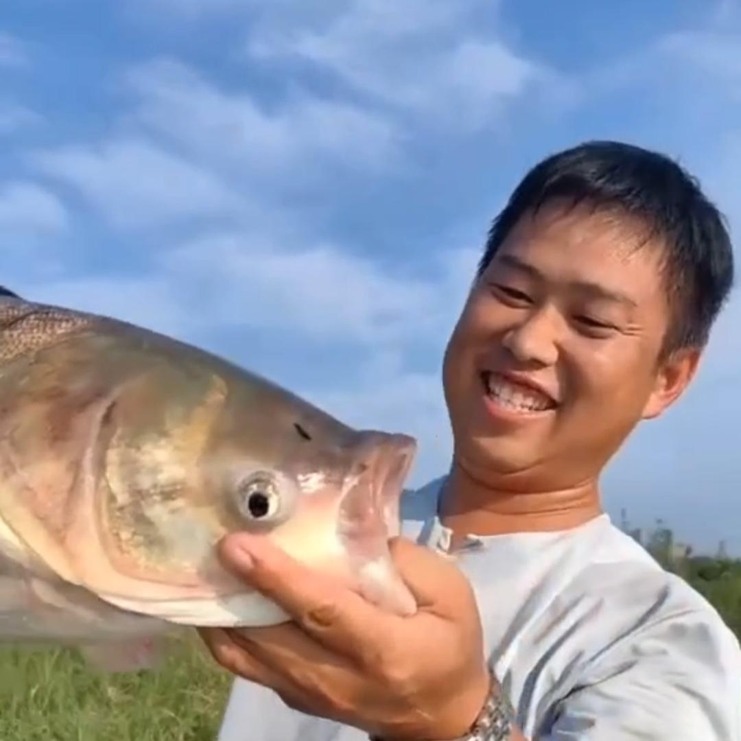 A.A 小沈哥
