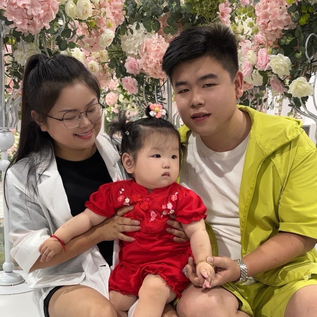 平哥夫妇