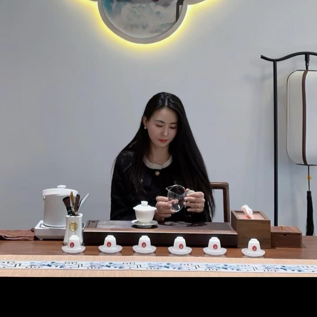 王胖胖的冰岛茶