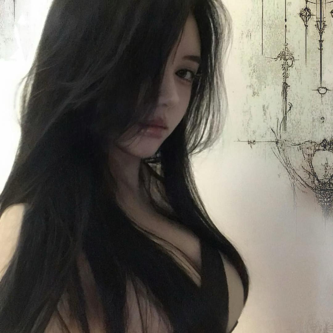 叽里呱啦美少女