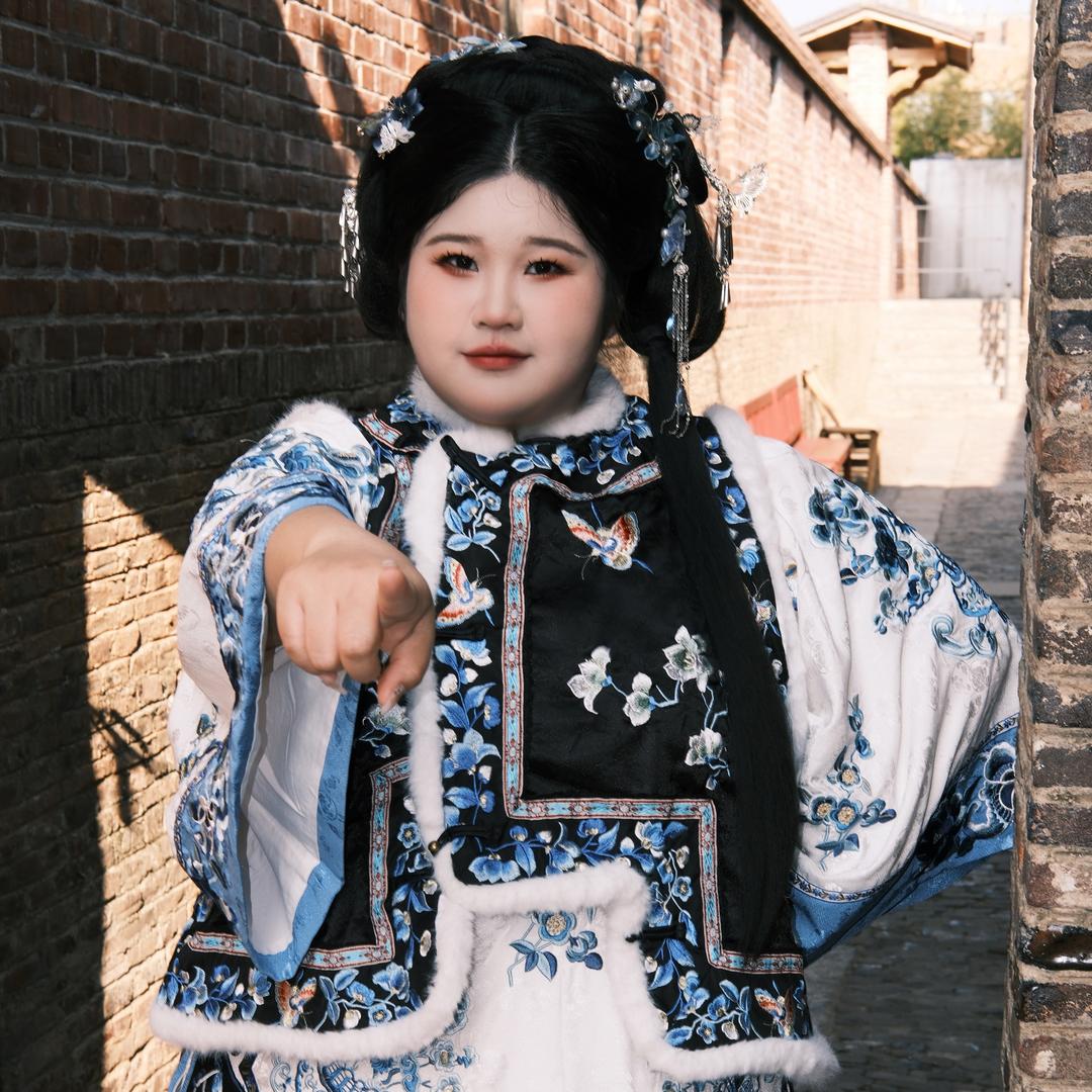 板栗吃饱饱
