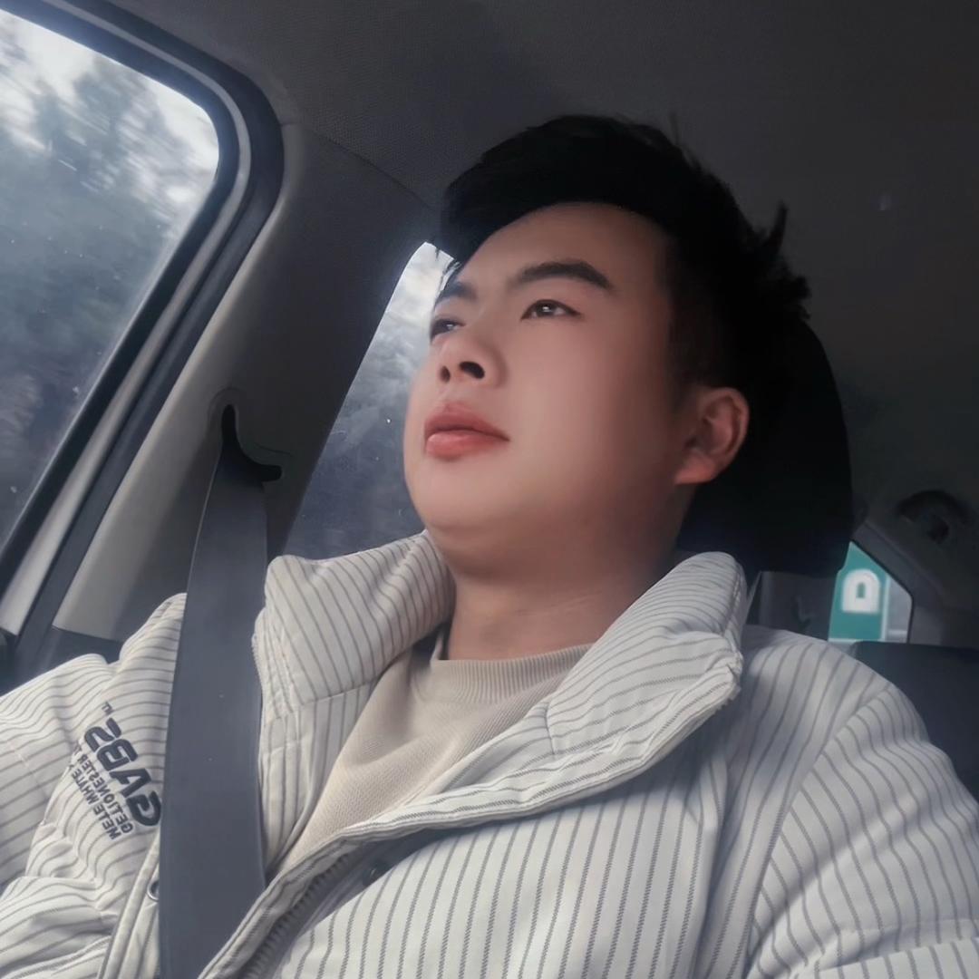 蒋哥哥吖😋