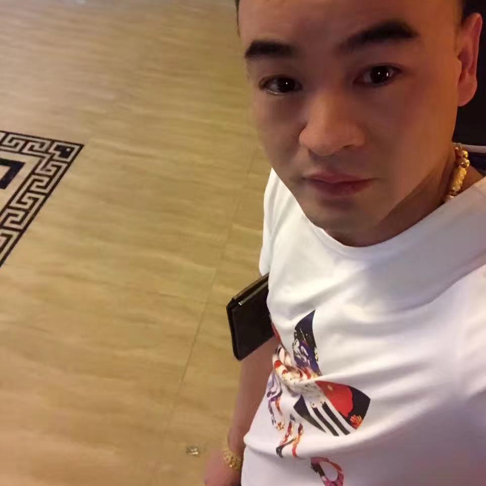 彭少