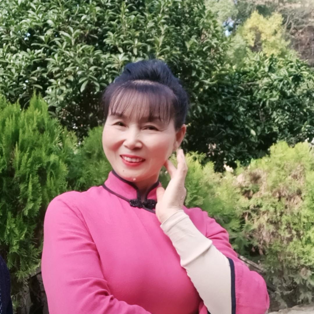 爱跳舞的梅梅姐