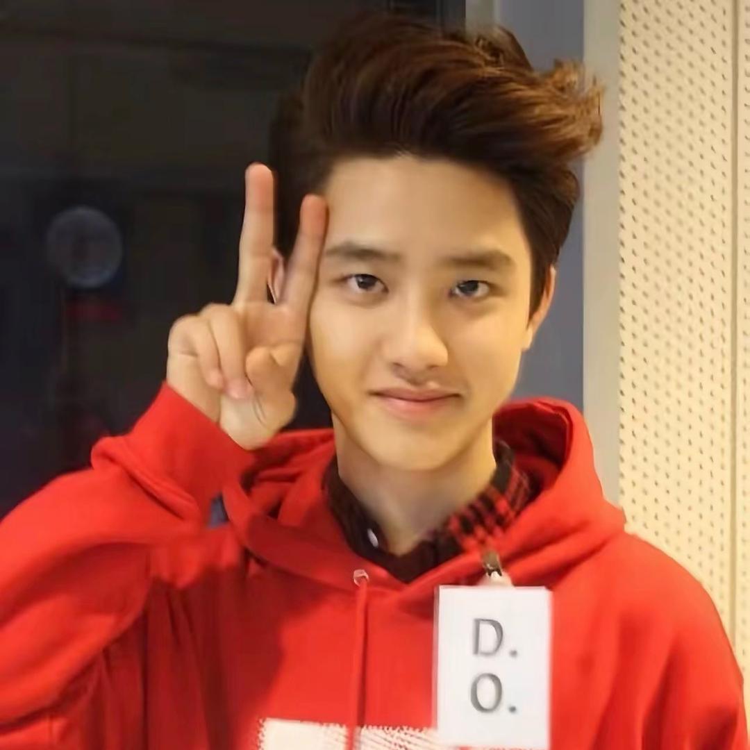 终于在12点33分想好了这个网名！太酷啦