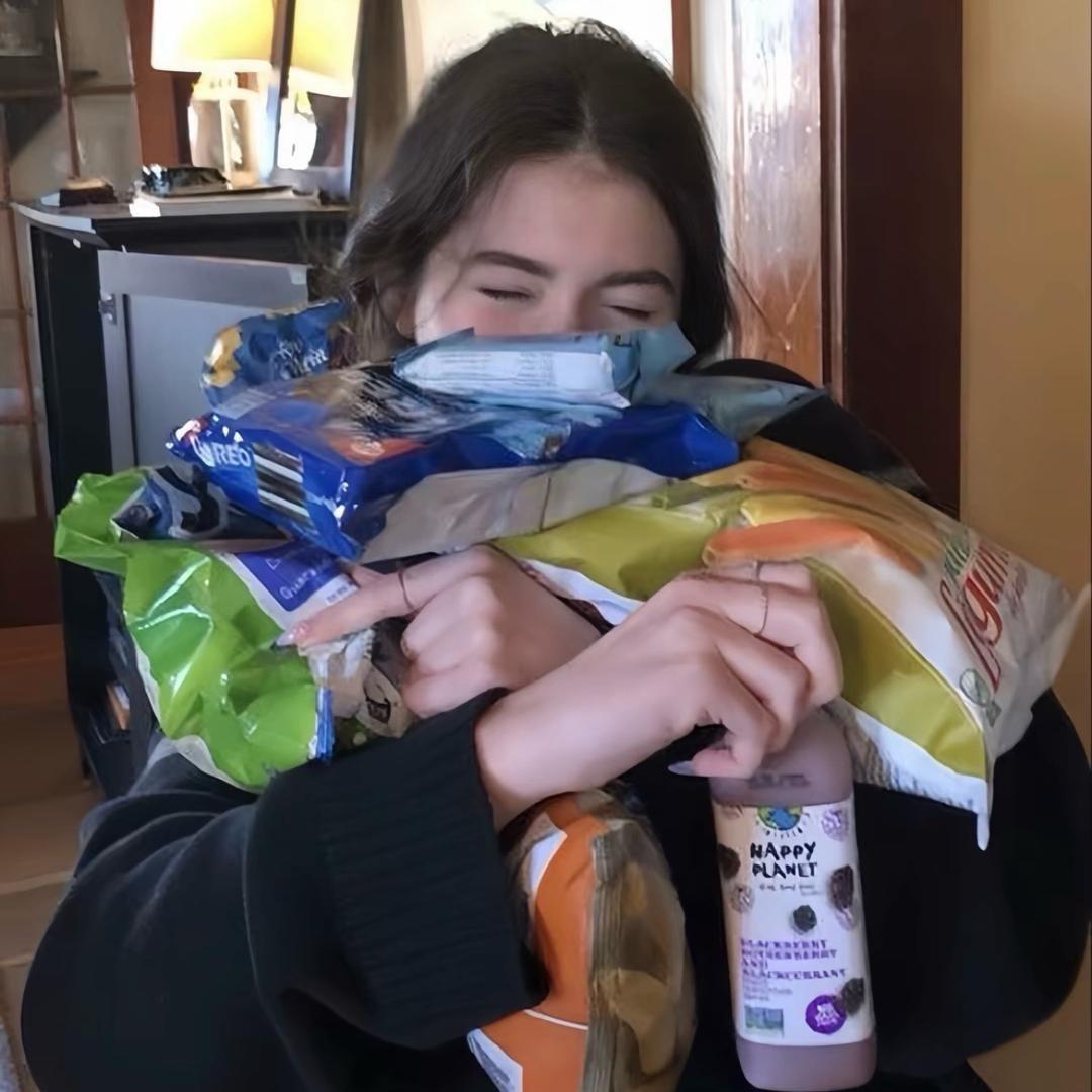 不爱吃早饭🍚.