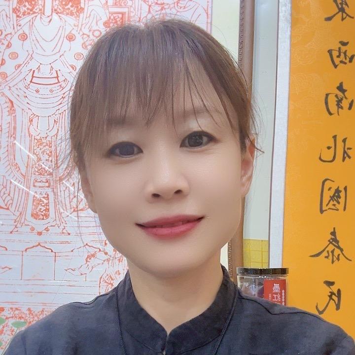 泰山朱砂记老板娘