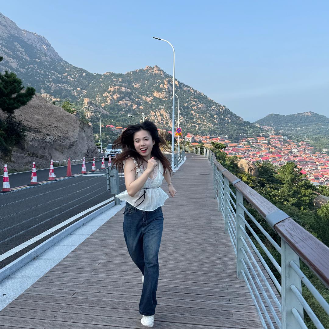 诸葛钢铁不姓祝