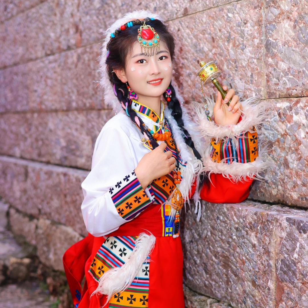 俄亚大村—吉妹妹
