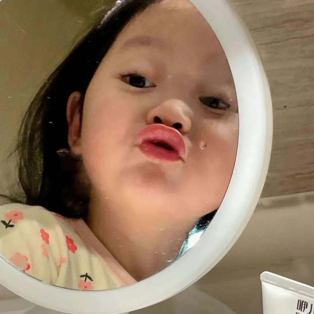 栗知.