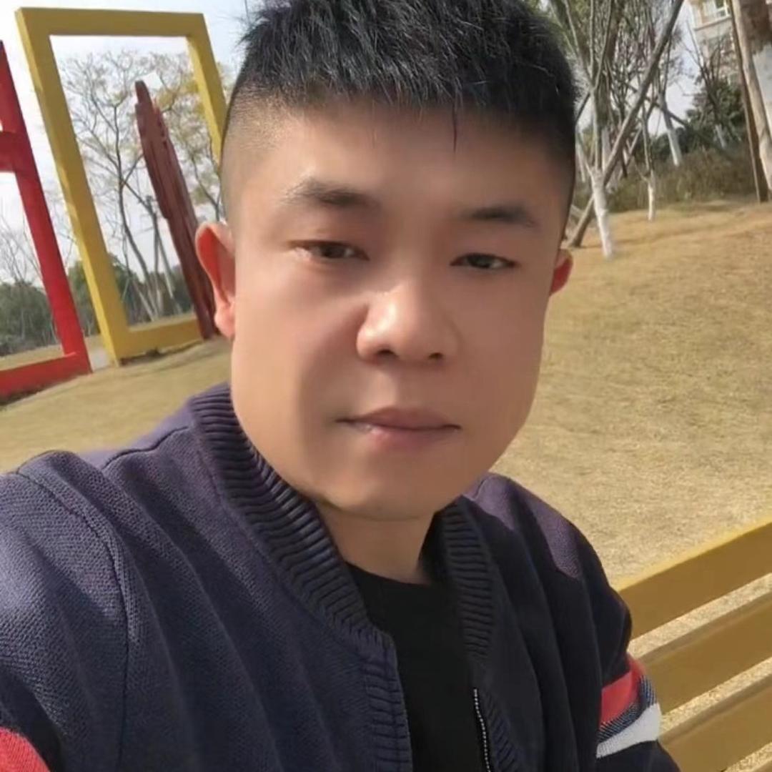 🇨🇳🫡与辉同行🫡