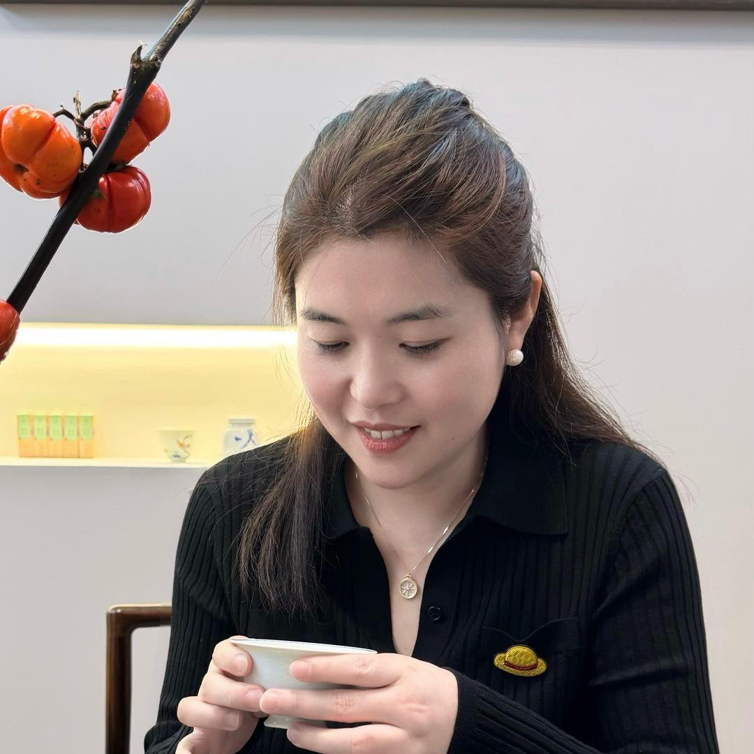 老茶间主理人（霞霞～）