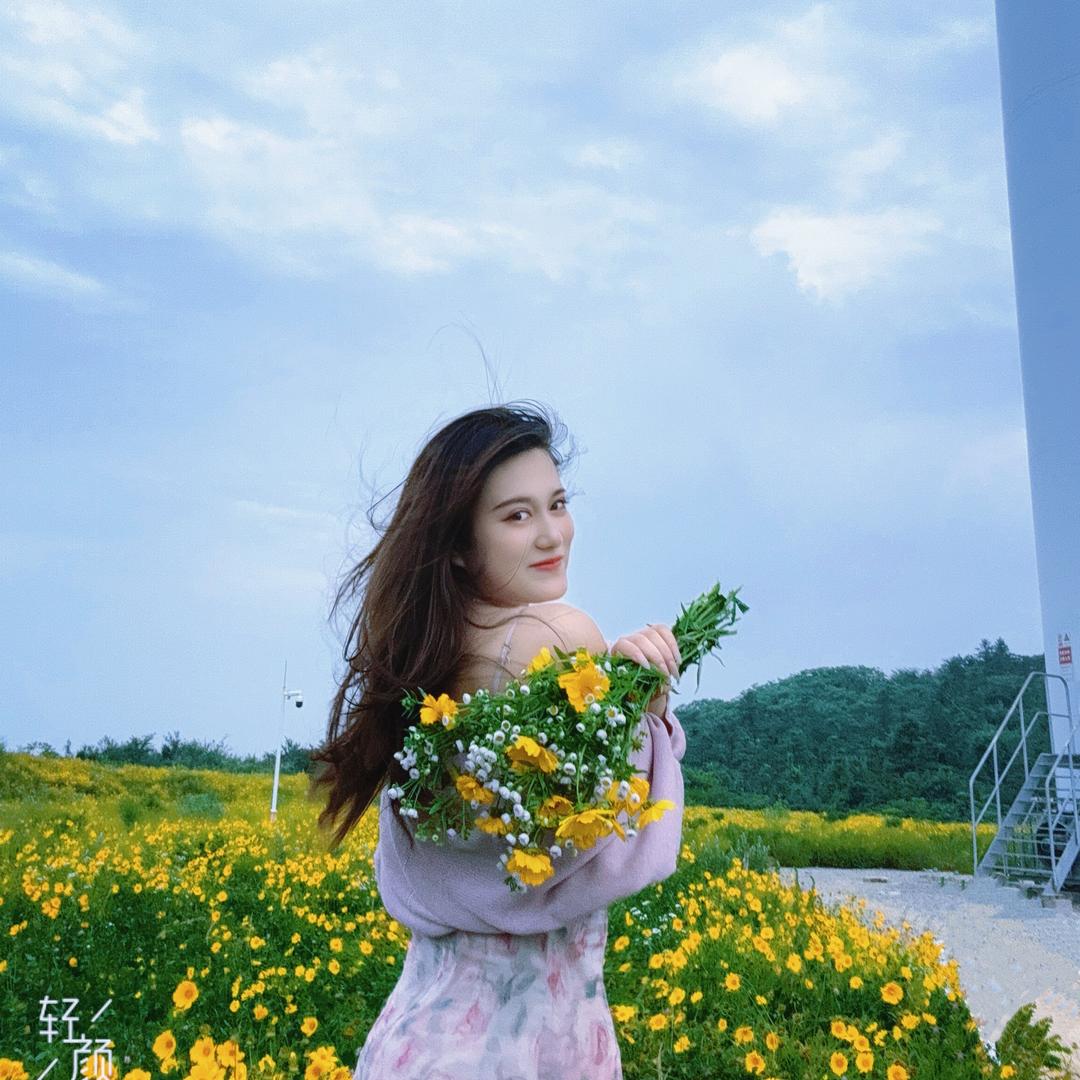 玲玲美甲美睫工作室